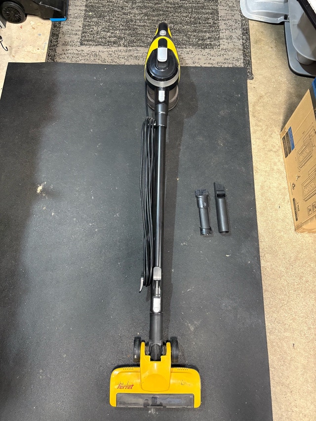 Hornet FeatherWeight Corded Stick Vacuum