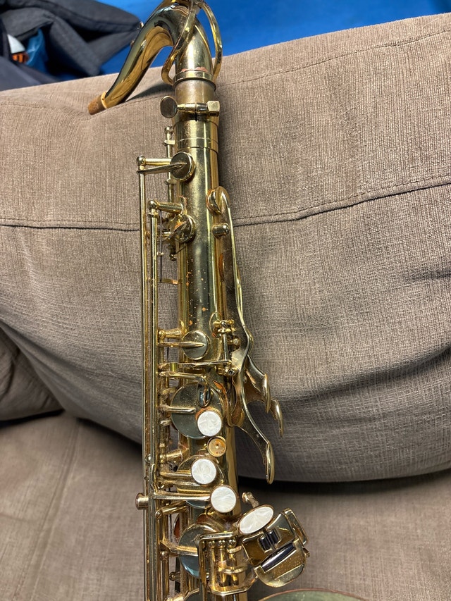 H. KreIsler Saxophone with case - photo 3