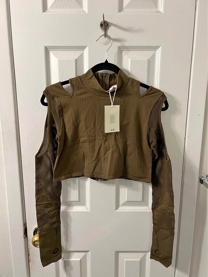 NEW H&M Cutout Crop Top
