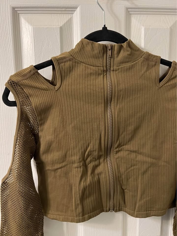 NEW H&M Cutout Crop Top - photo 4