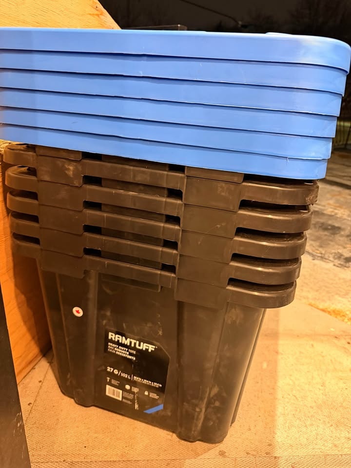 Stackable Heavyduty storage tote - photo 2
