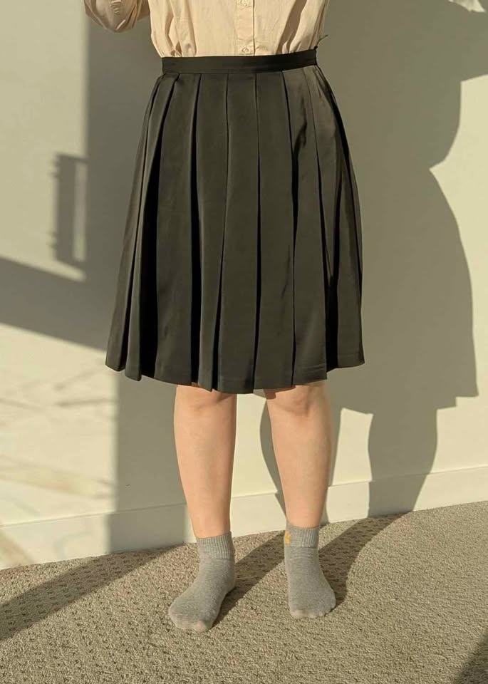 Knee length skirt - photo 2