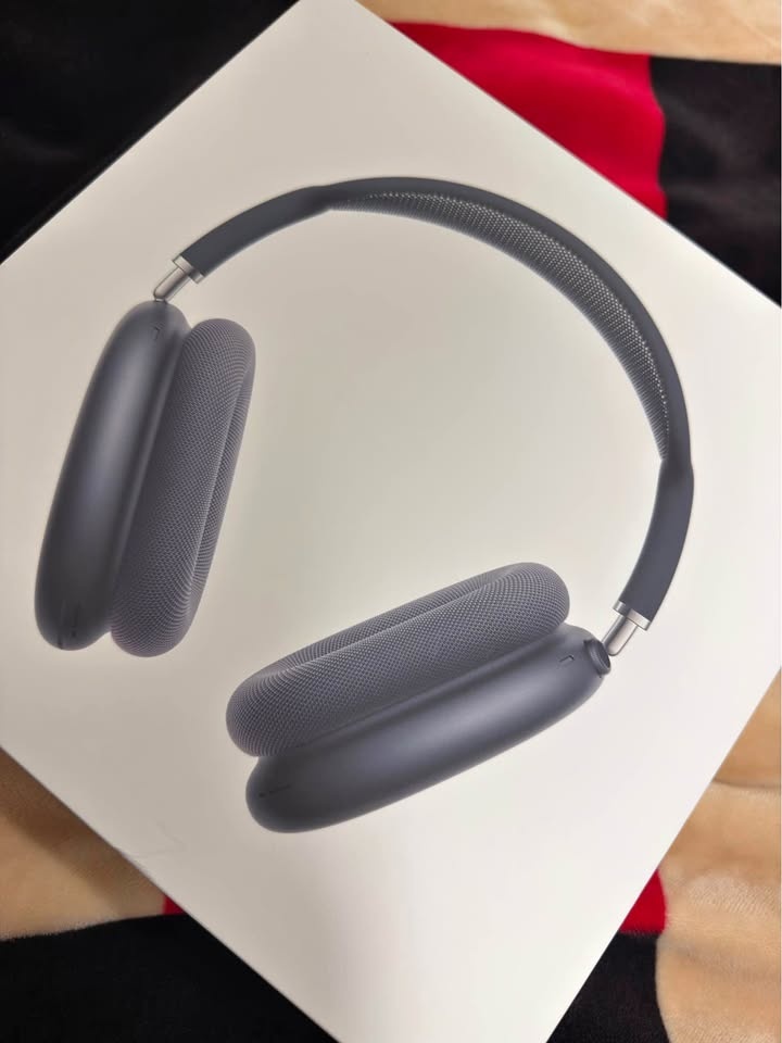 Apple AirPods Max – Midnight