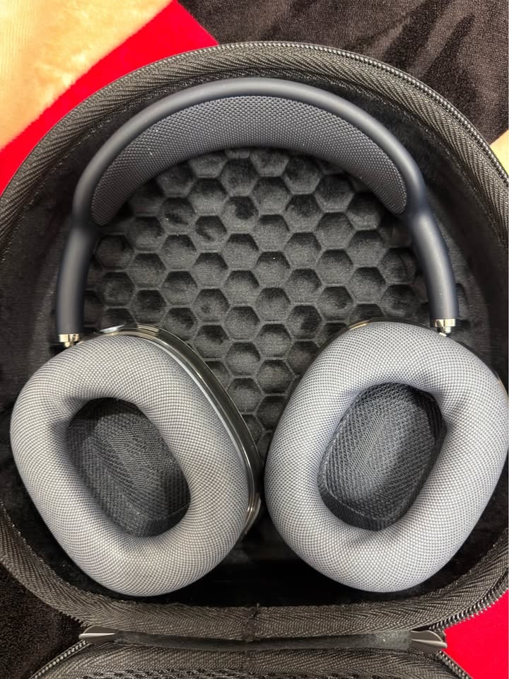 Apple AirPods Max – Midnight - photo 5
