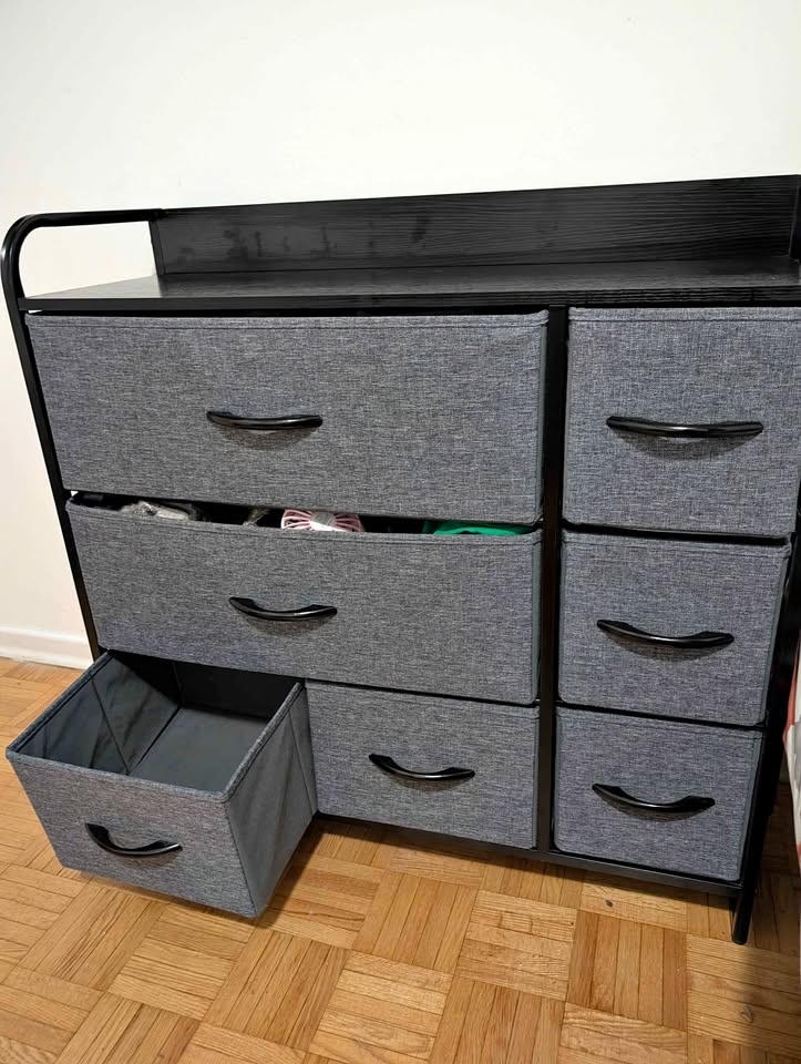 Dresser with Collapsible Drawers