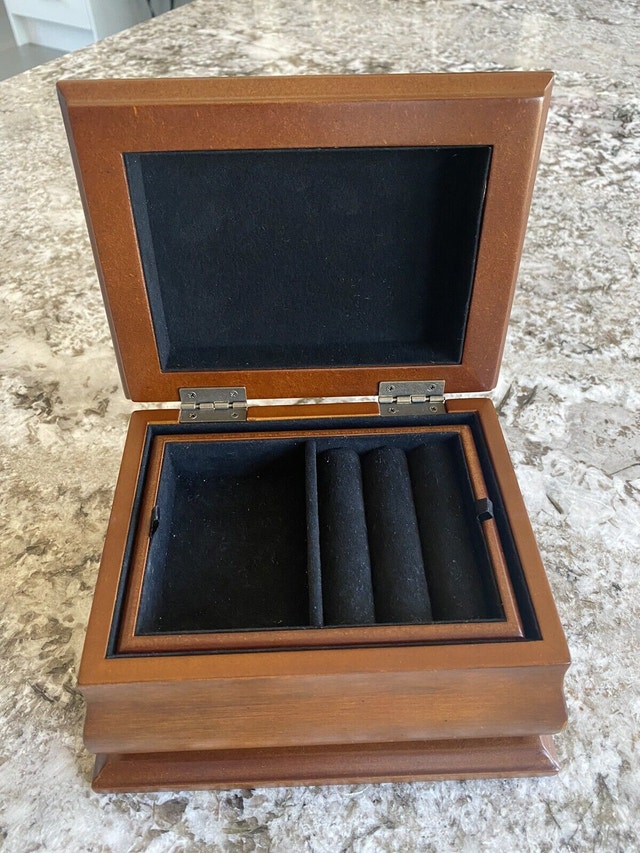 Bombay Jewelry Box - photo 3