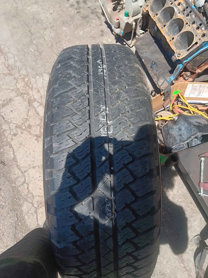 Jeep Sahara Rim and Tire - photo 5