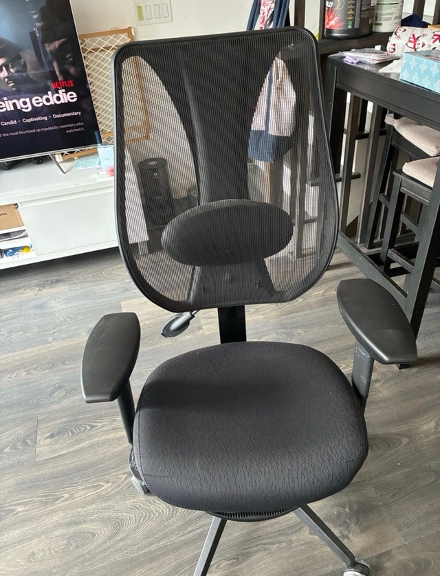 Ergonomic Office Chair for Sale - photo 4