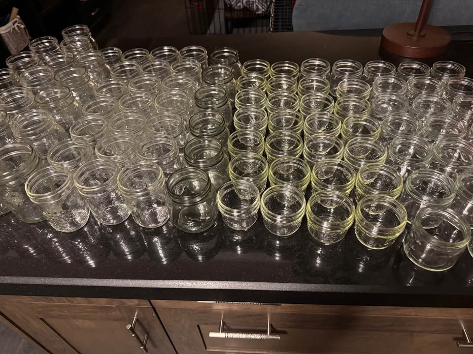 Lot of Mason Jars for Canning - photo 3