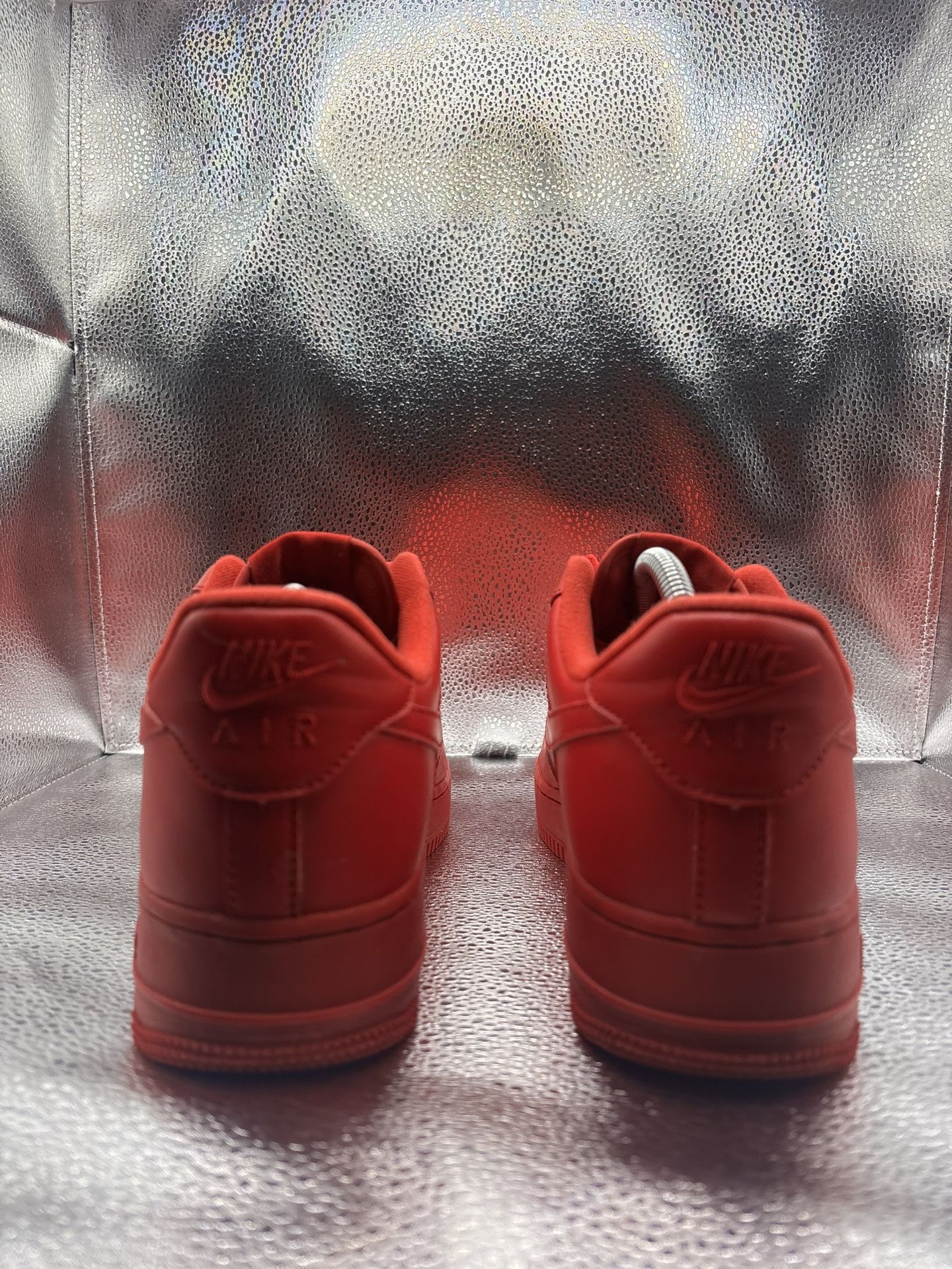 Nike Air Force 1 Low Triple Red - photo 4