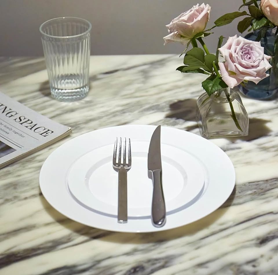Disposable plastic plates - photo 2