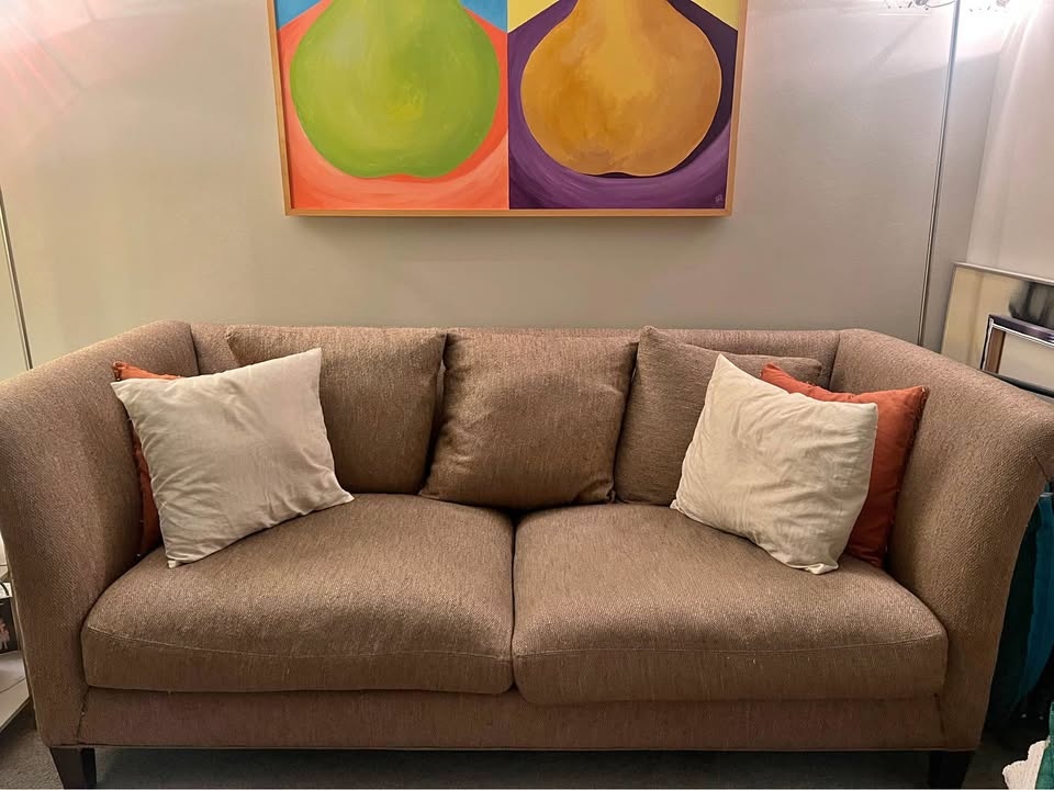 Beautiful Couch/Sofa - photo 2