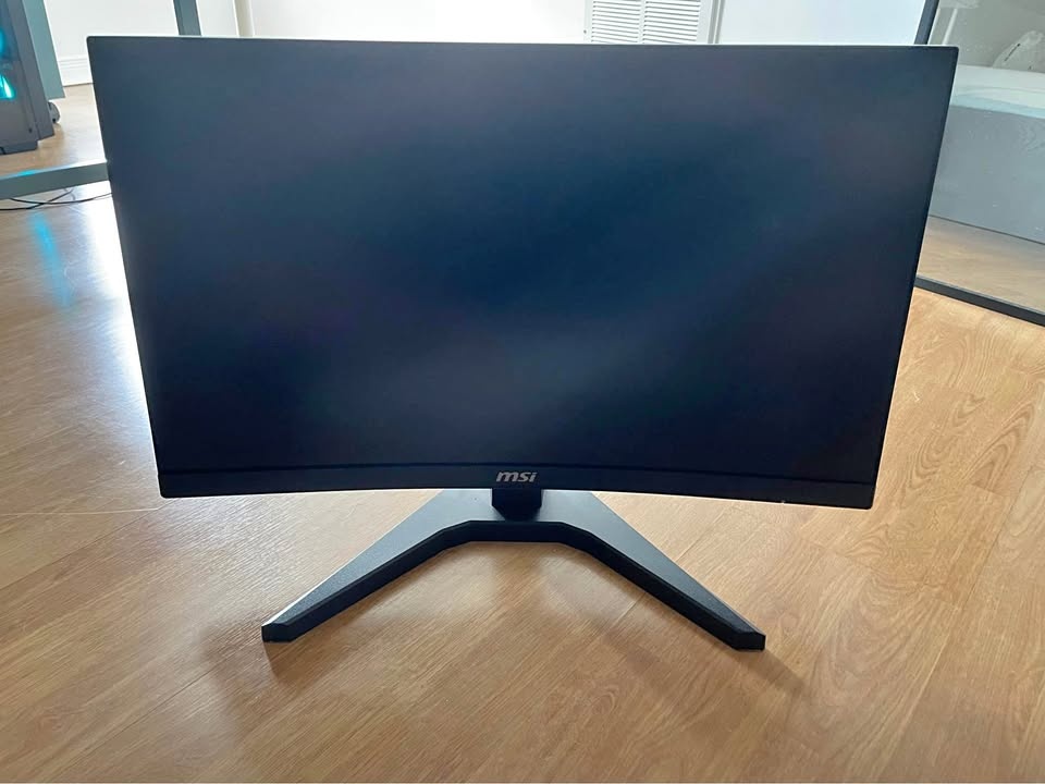 Msi g245CV