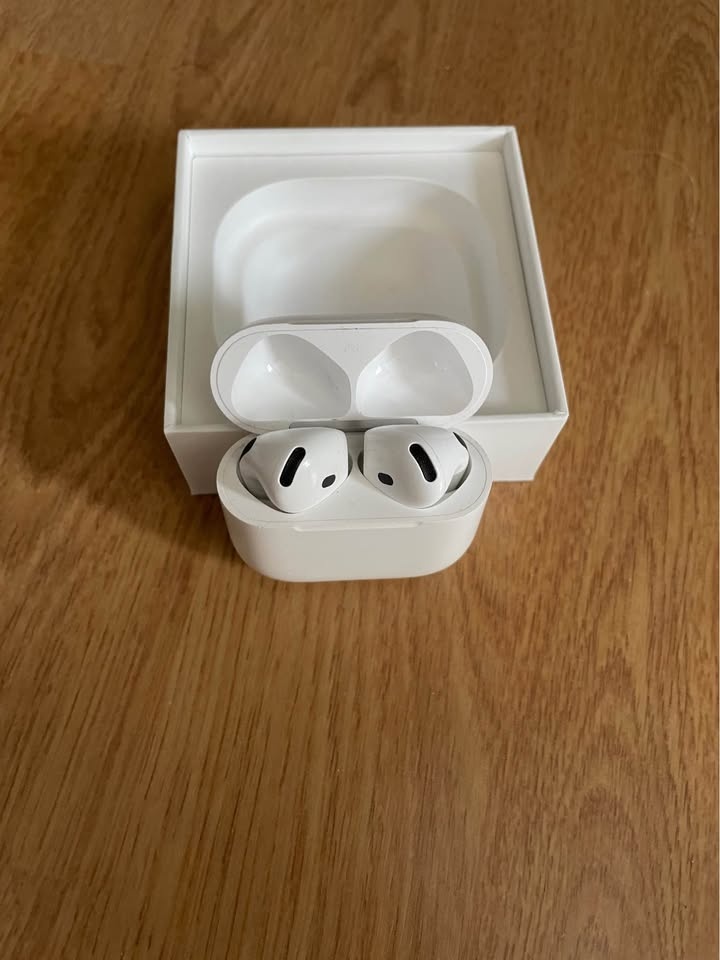AirPods 4 (ANC) - photo 2