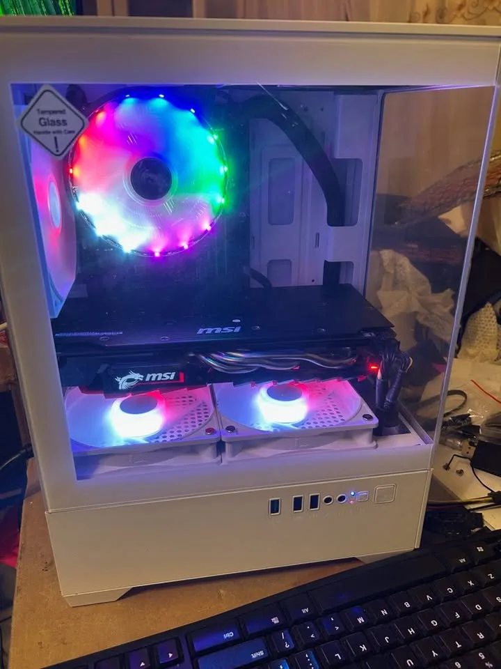 Gaming PC, i7-3770, 16GB RAM, 480GB SSD, WiFi, RX 580 image indicator(3)