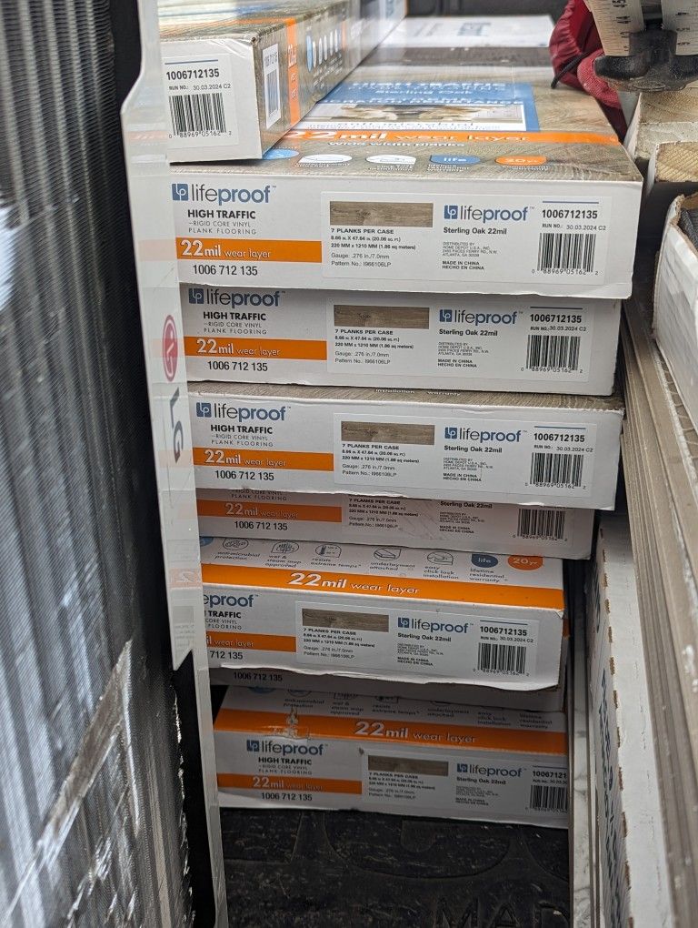 LifeProof Plank Flooring Sterling Oak 8pc Box Set New - photo 5
