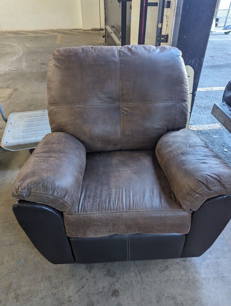 Brown 3pc Sitting Set - photo 3