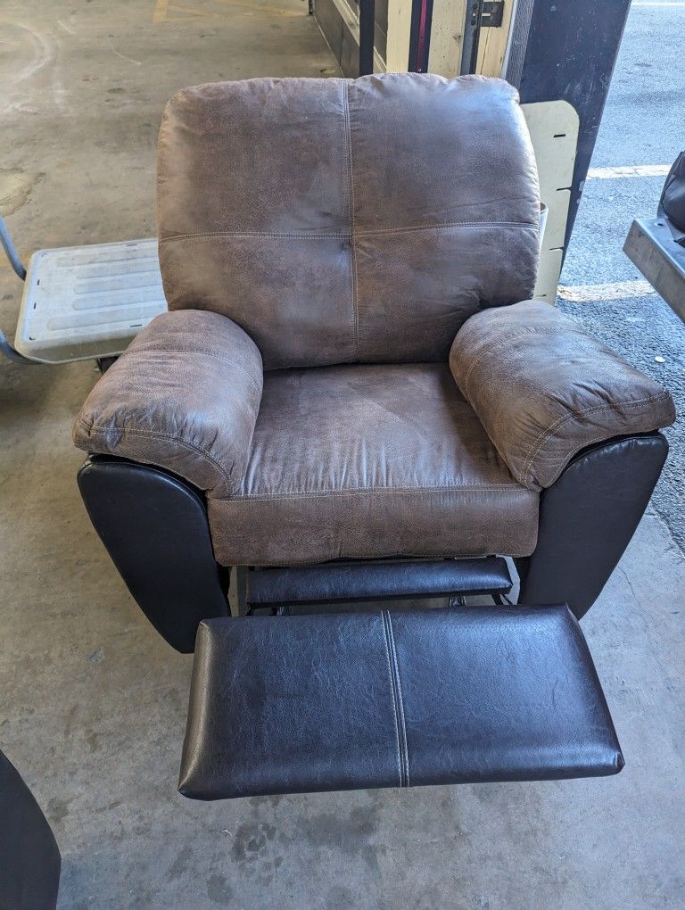 Brown 3pc Sitting Set - photo 4