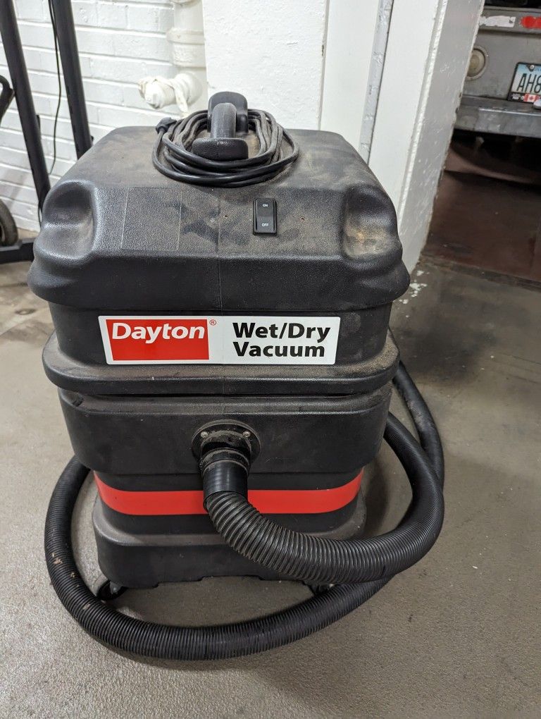 Dayton Commercial Wet/Dry Shop Vac - photo 2