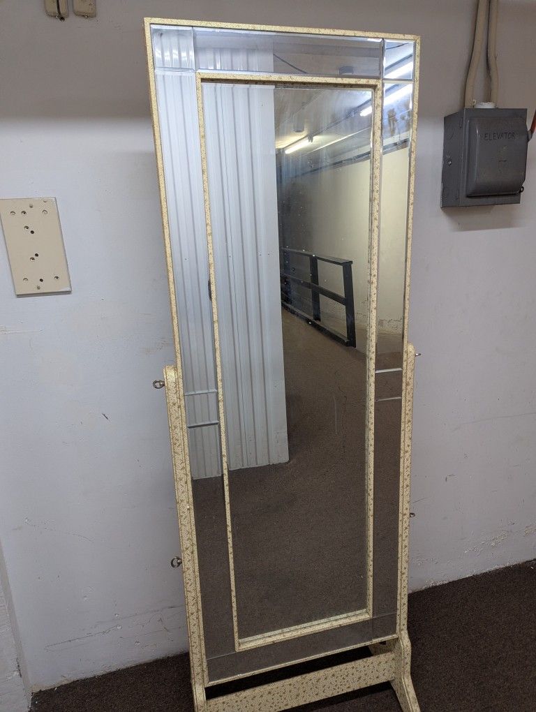 Modern Glass Mirror - photo 2