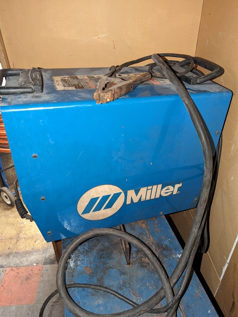 Miller Plasma Cutter Spectrum 2050 Machine - photo 3