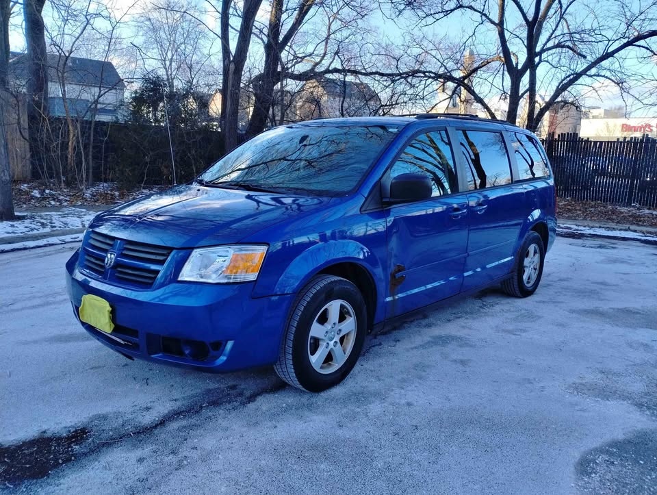 2010 Dodge Caravan Sport Minivan 4D