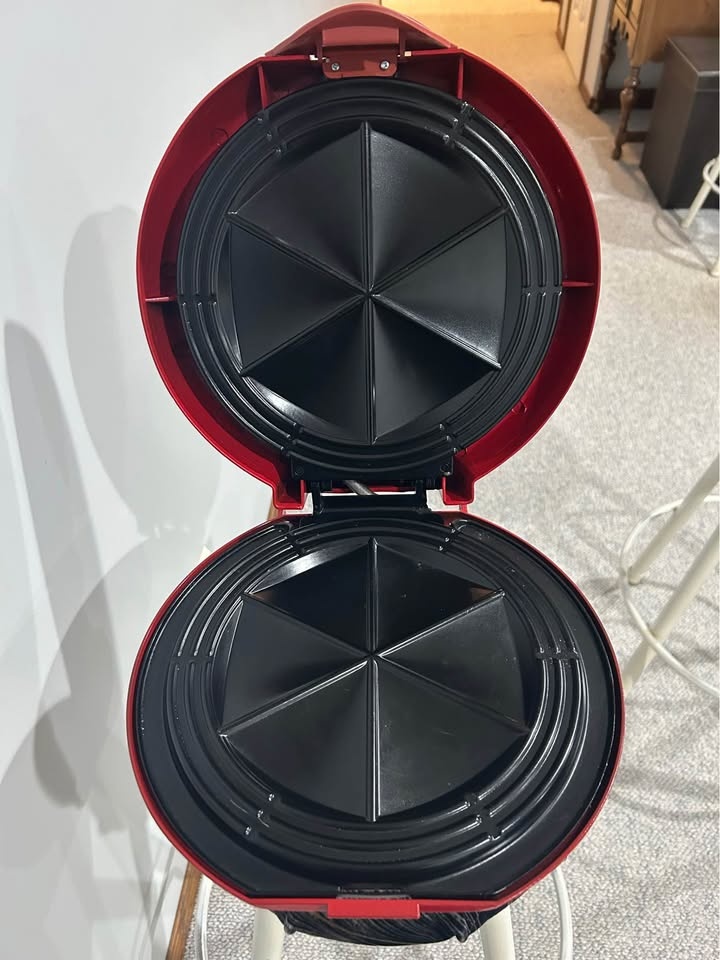 Santa Fe Electric Quesadilla Maker - photo 2