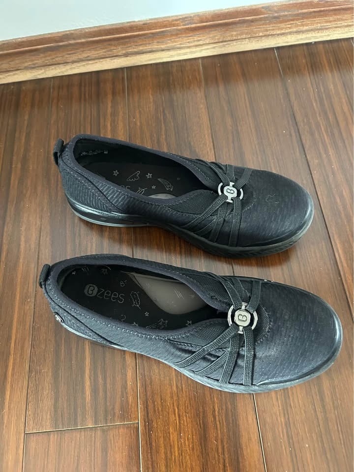BZee Shoes - photo 2