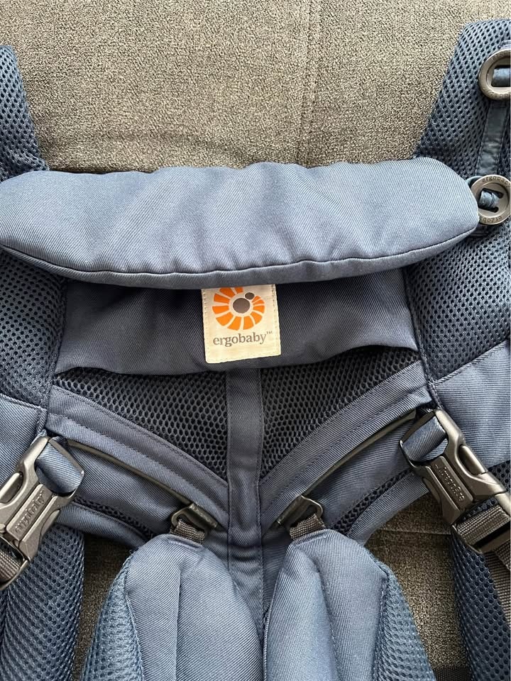 Ergobaby Omni Breeze Four Position Baby Carrier - Midnight Blue - photo 2