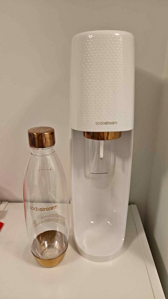 Rose gold Soda Stream