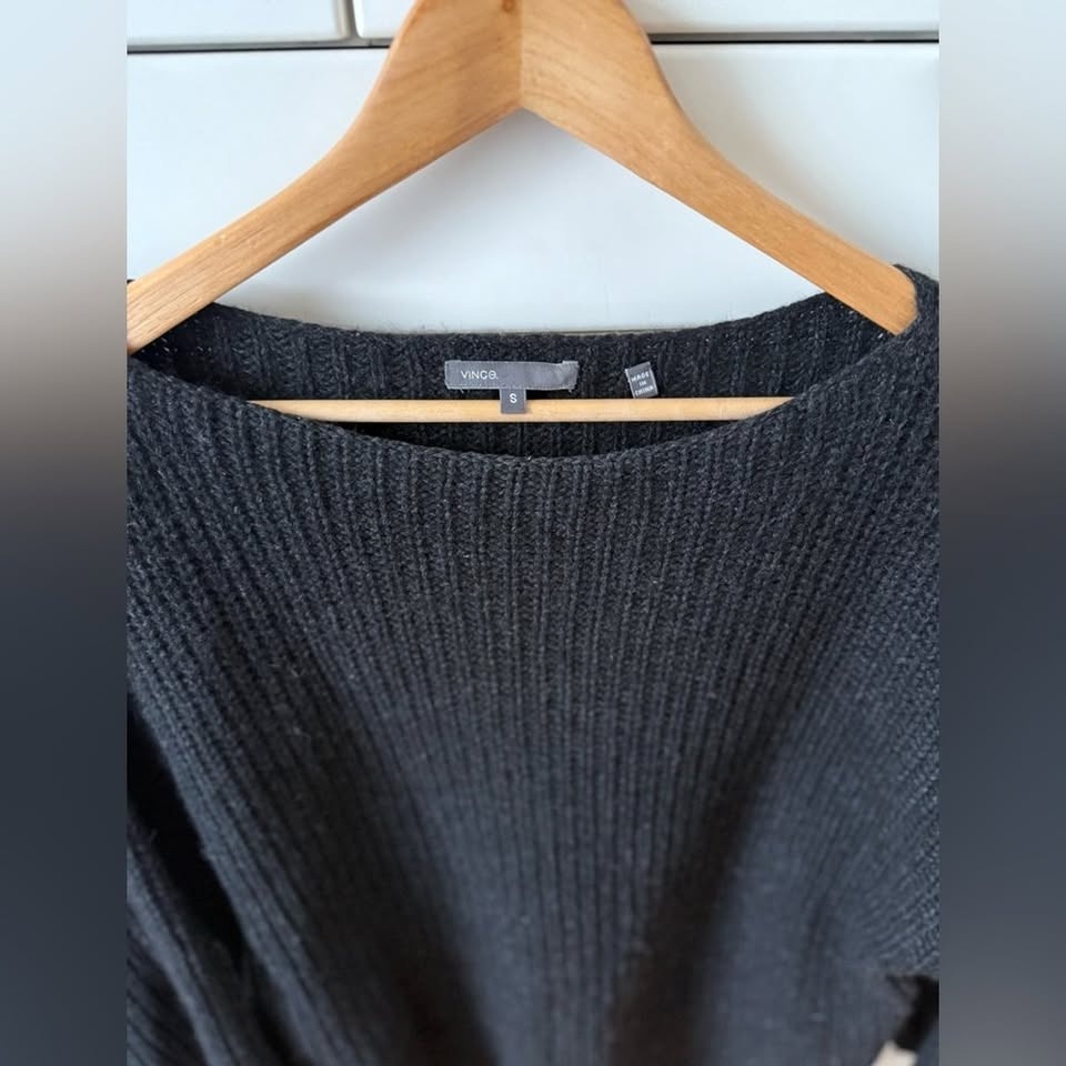 Vince Black Sweater Size Small - photo 3