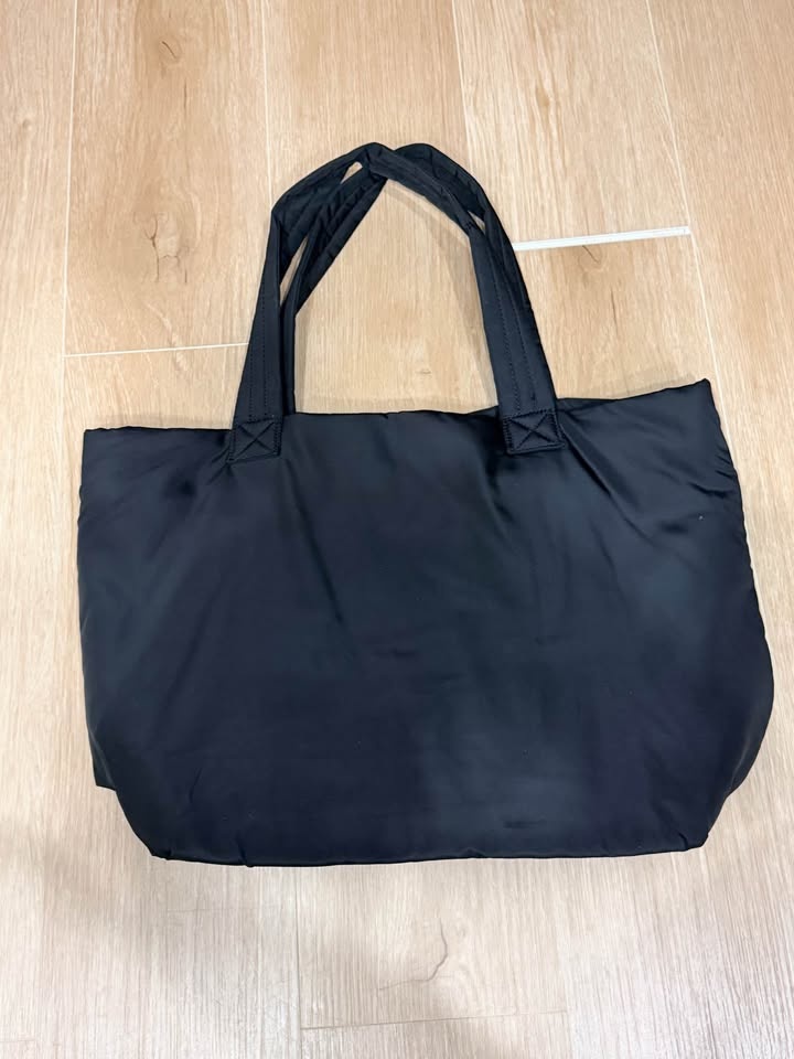 Black Tote Bag – Unisex, Like New - photo 2