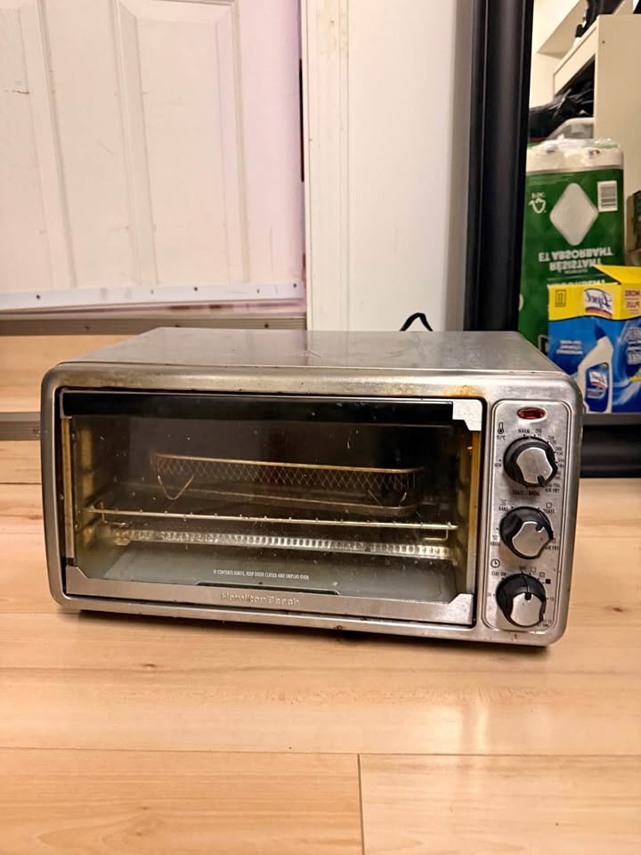 Move out sale - Microwave oven