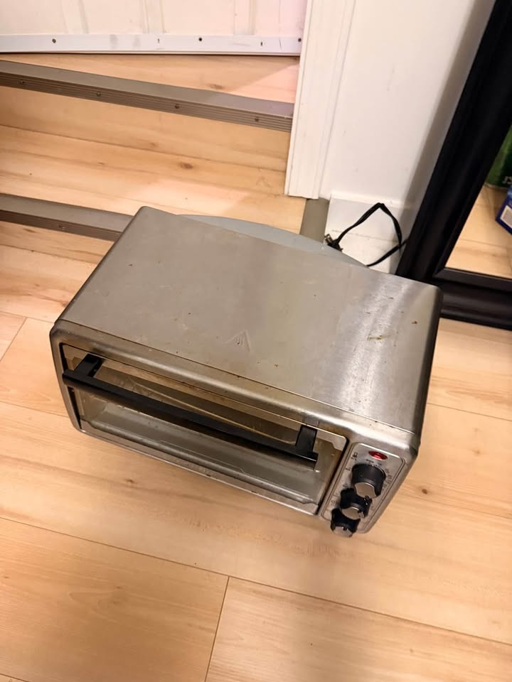 Move out sale - Microwave oven - photo 2