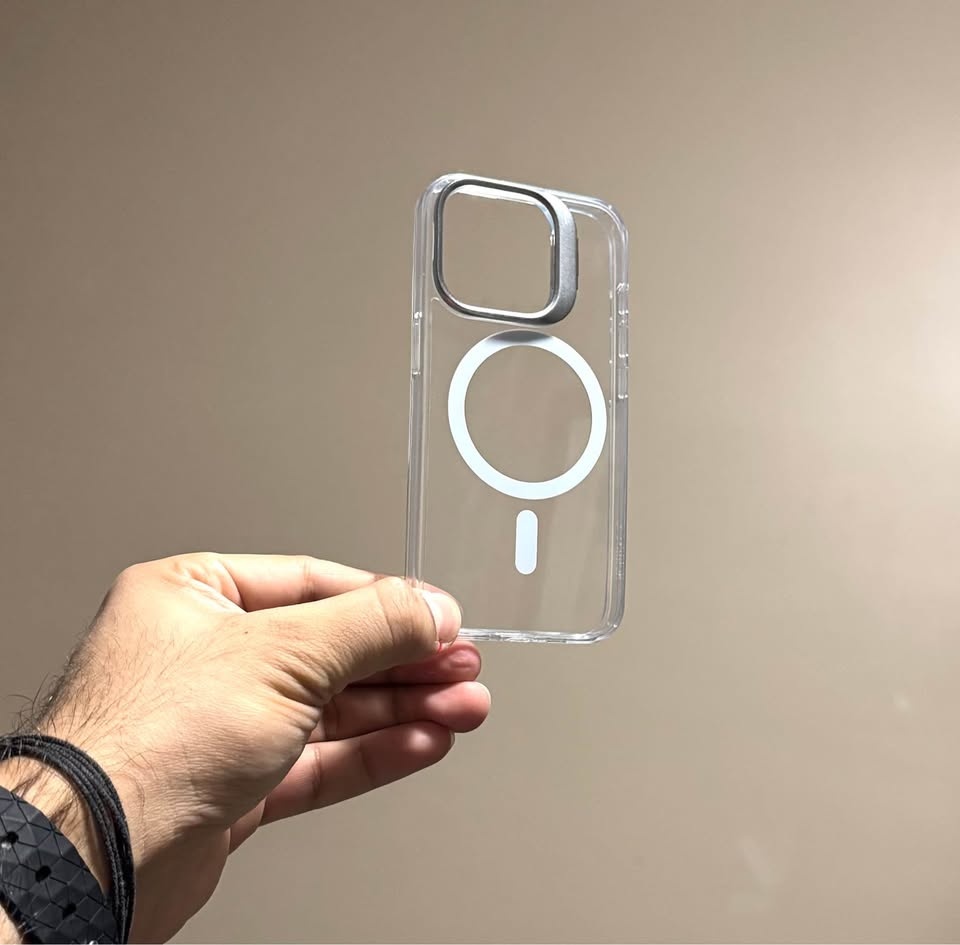 iPhone 15 PRO Clear case with stand *NEW*