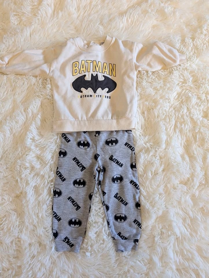 Baby Batman Outfit 6-9 Months