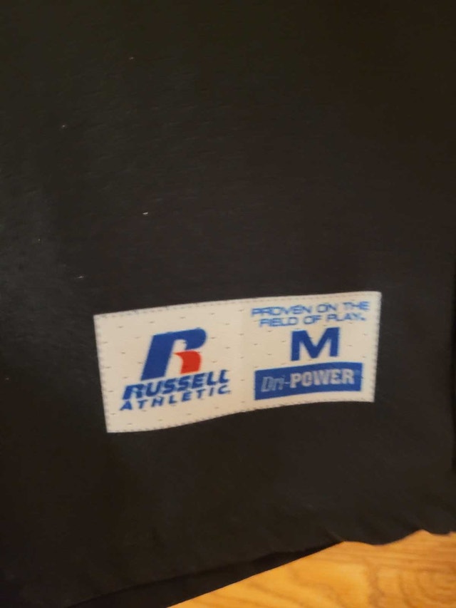 Robert Thirsk #9 Russell Athletic Basketball Shorts - Medium - photo 3