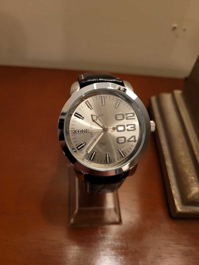 Brand New Skone Silver Men's Watch