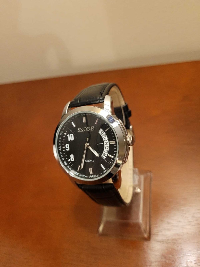 New Black Skone Men’s Fashion Watch