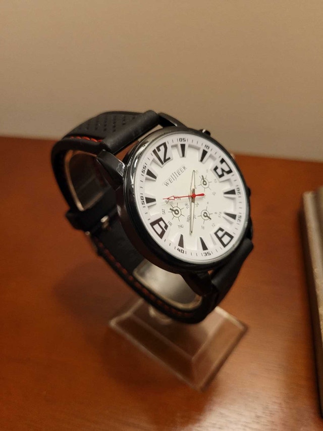 Brand New Men's Weijieer White Analog Watch - photo 3