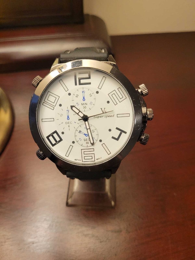 Brand New White V6 Super Speed Men's Fashion Watch