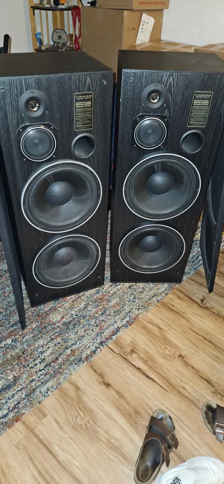 AudioSphere 800-D Tower Speakers - photo 2