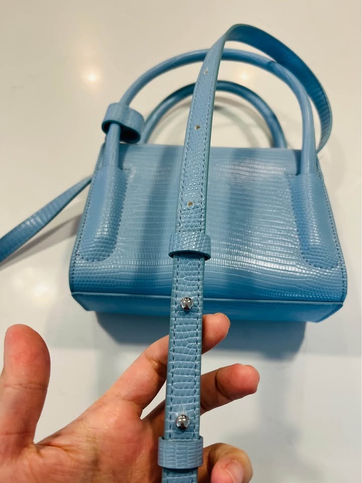 Findkapoor Mini Handheld or Crossbody Bag - photo 4