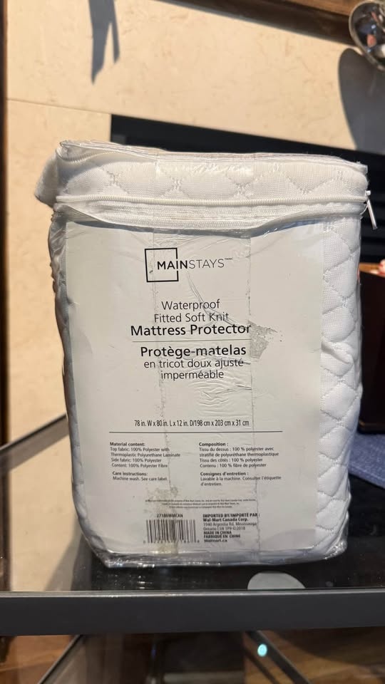 Mainstays King Waterproof Mattress Protector - photo 2