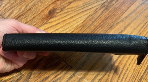 Kenneth Cole Reaction Black Zip Around Wallet - photo 4