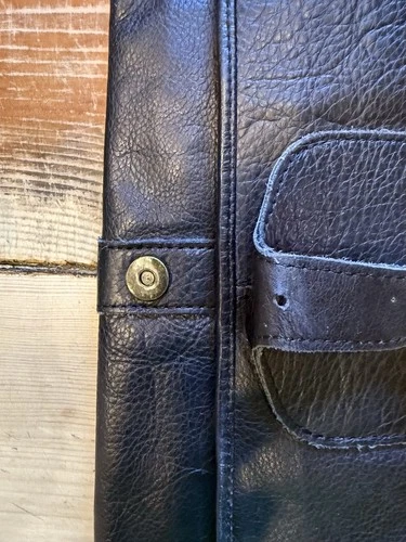 Liebeskind Black Leather Clutch Bag W/ Zip Pocket & CC Holder - photo 5