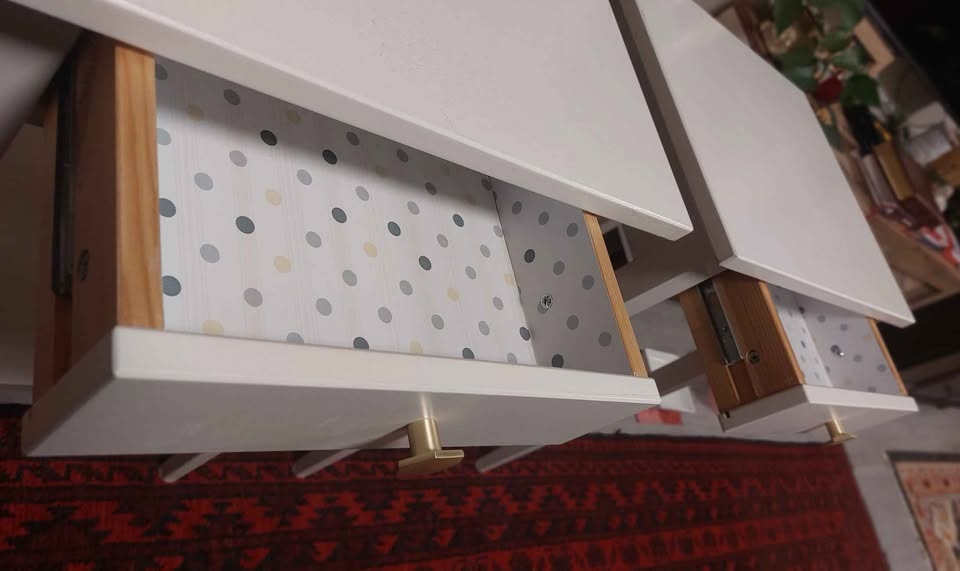 2 Ikea Hemnes Nightstands - photo 4