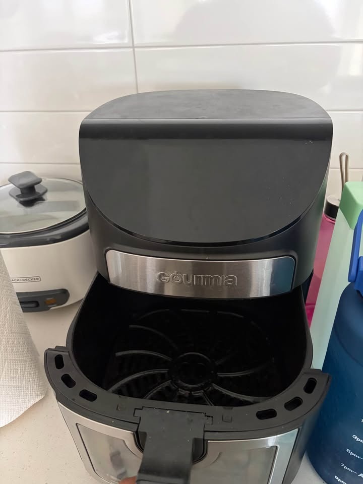 Gourmia air fryer black - photo 2