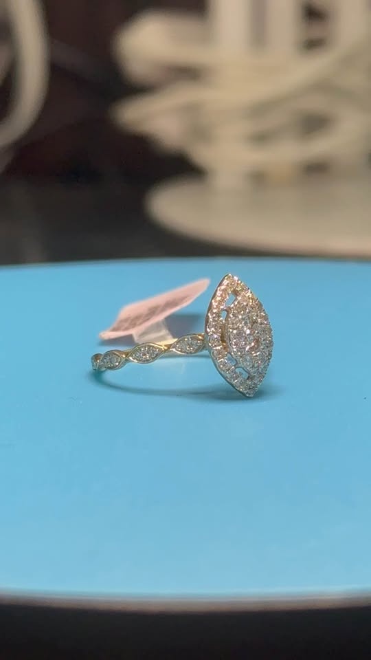 10kt Gold Diamond Ring Marquee Design - photo 2