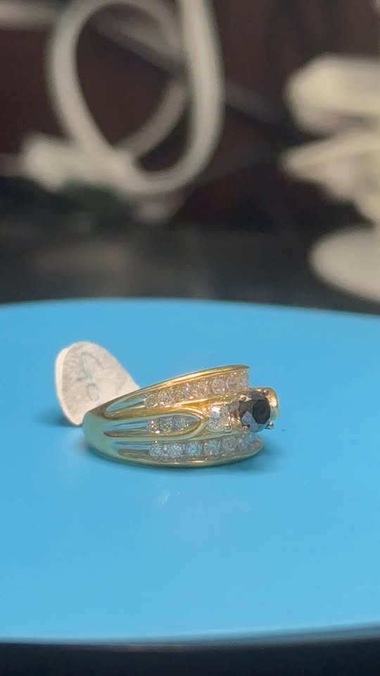 14kt Solid Black Diamond Engagement Ring - photo 3